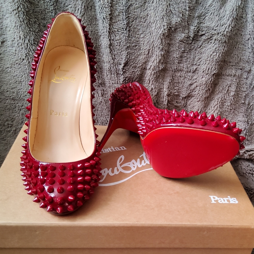 NEW gorgeous Christian Louboutin Fifi Spikes in Rouge size 37 - Picture 4 of 9